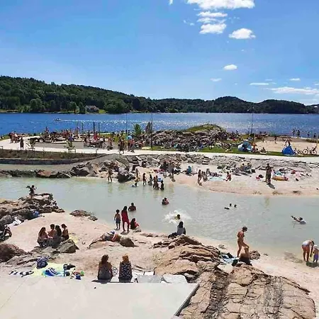 Welcome To A New At Tromoy! Apartamento Arendal