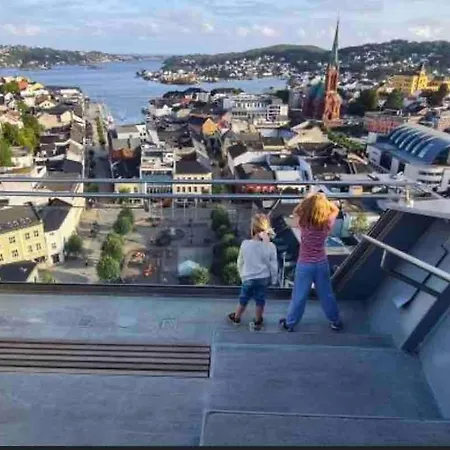 Welcome To A New At Tromoy! Leilighet *