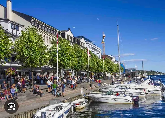 Welcome To A New At Tromoy! Apartamento Arendal
