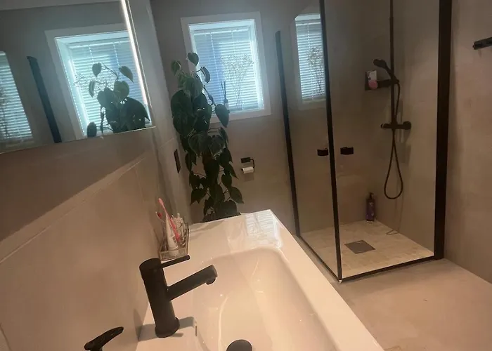 דירה Welcome To A New At Tromoy! ארנדל